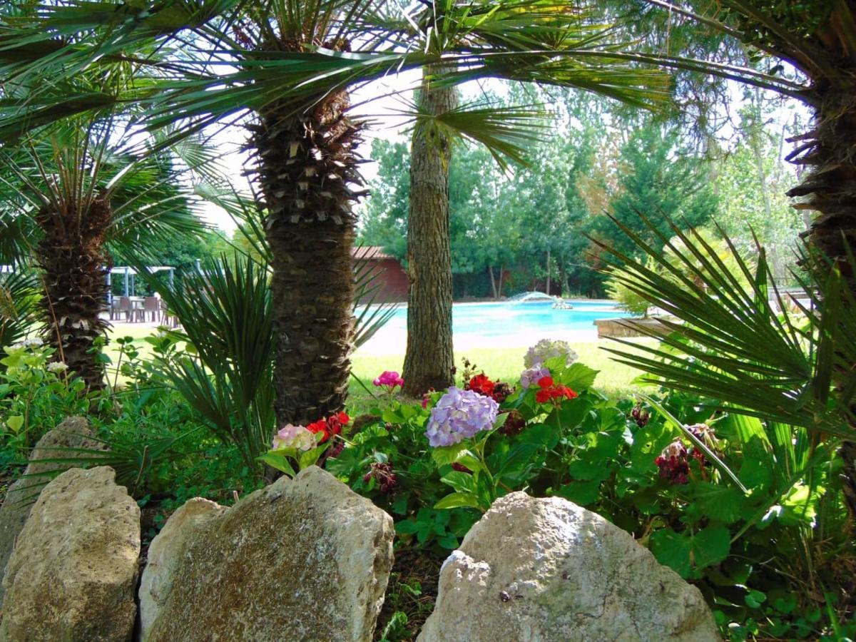 Casale Rurale Bed & Breakfast San Marco Evangelista ภายนอก รูปภาพ