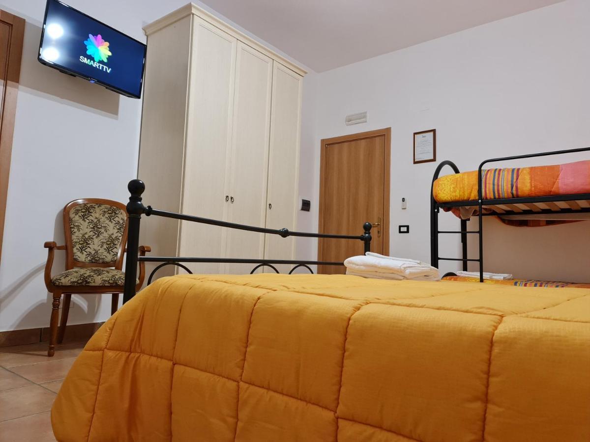 Casale Rurale Bed & Breakfast San Marco Evangelista ภายนอก รูปภาพ
