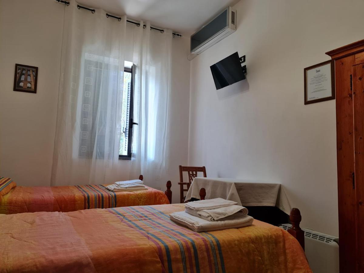 Casale Rurale Bed & Breakfast San Marco Evangelista ภายนอก รูปภาพ