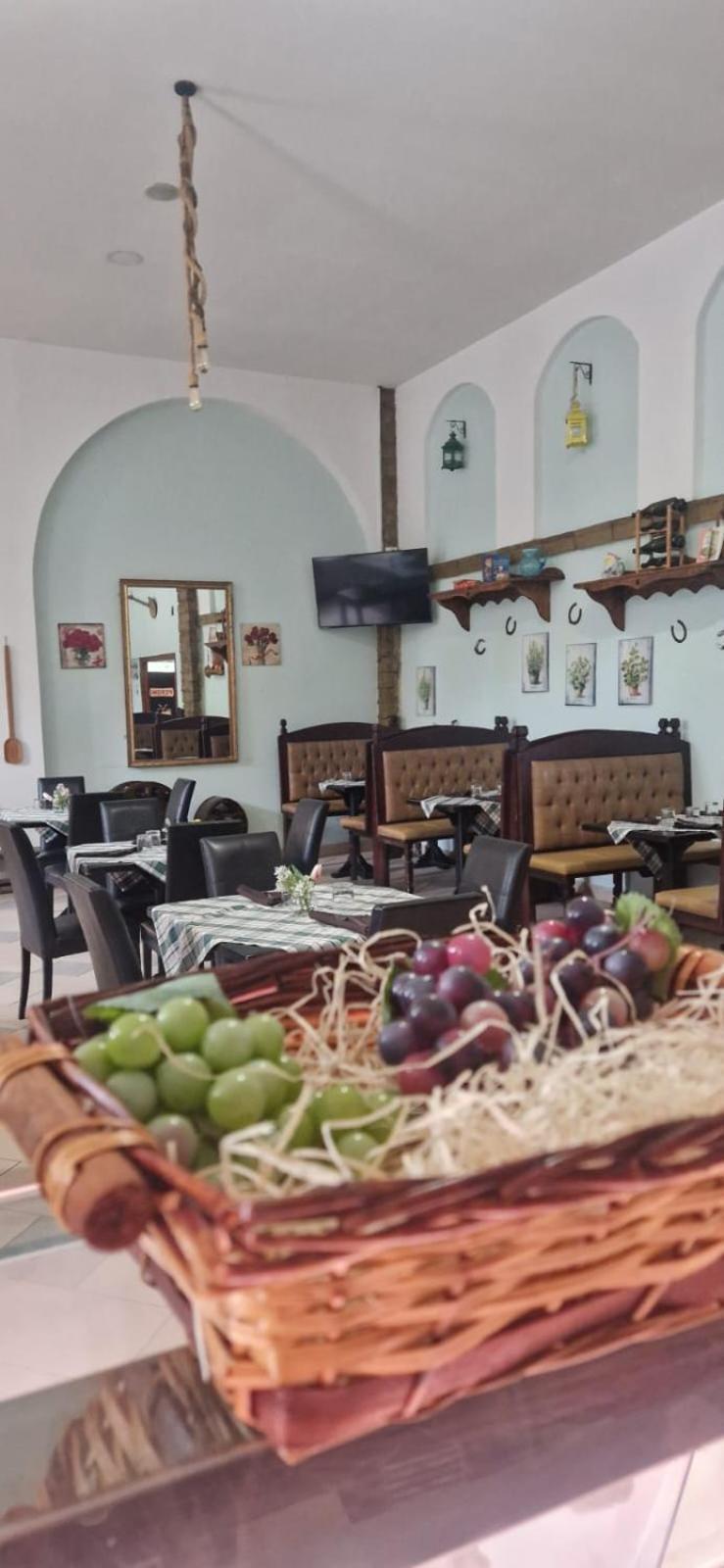 Casale Rurale Bed & Breakfast San Marco Evangelista ภายนอก รูปภาพ