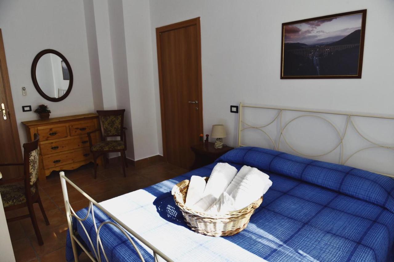 Casale Rurale Bed & Breakfast San Marco Evangelista ภายนอก รูปภาพ