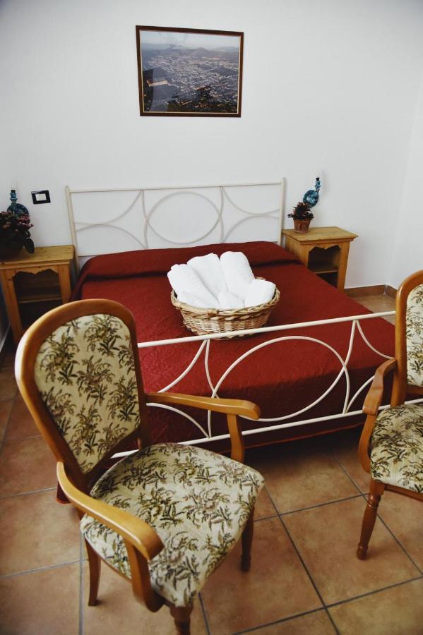Casale Rurale Bed & Breakfast San Marco Evangelista ภายนอก รูปภาพ